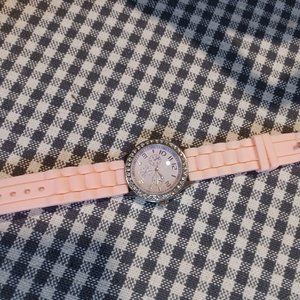 Light pink Darice watch